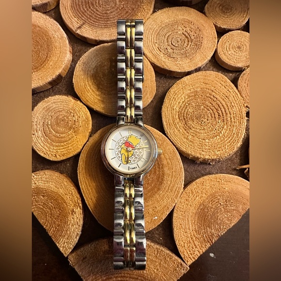 Vintage Disney Winnie the Pooh watch - Picture 1 of 4
